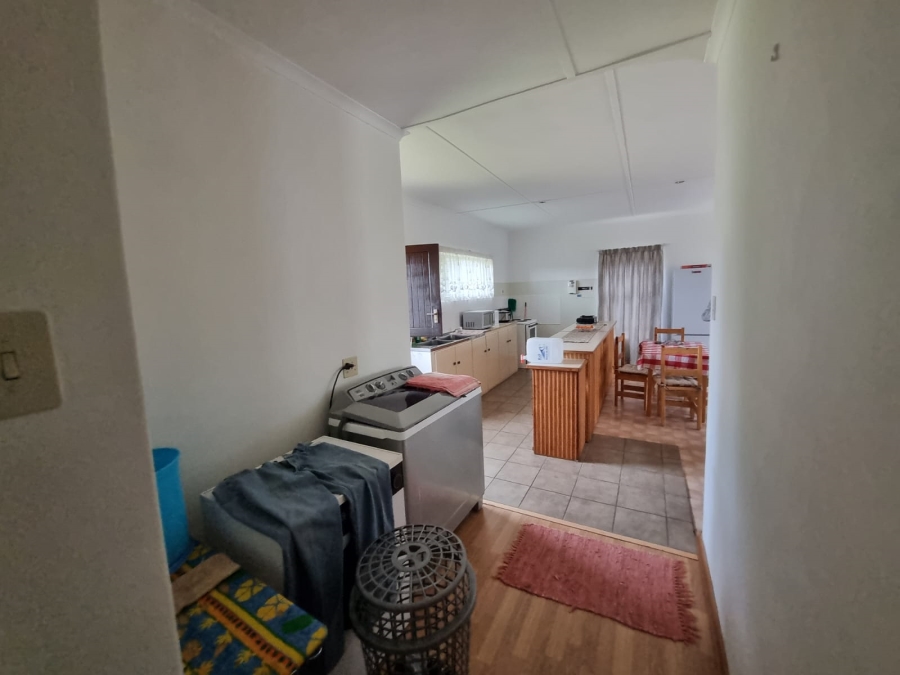 To Let 3 Bedroom Property for Rent in Aston Bay Eastern Cape